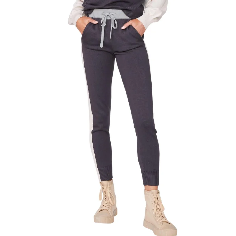 High-waisted tight trousers for women with pleated front and polished design -Knit Colorblock Jogger In Faded Black/bone/Grey