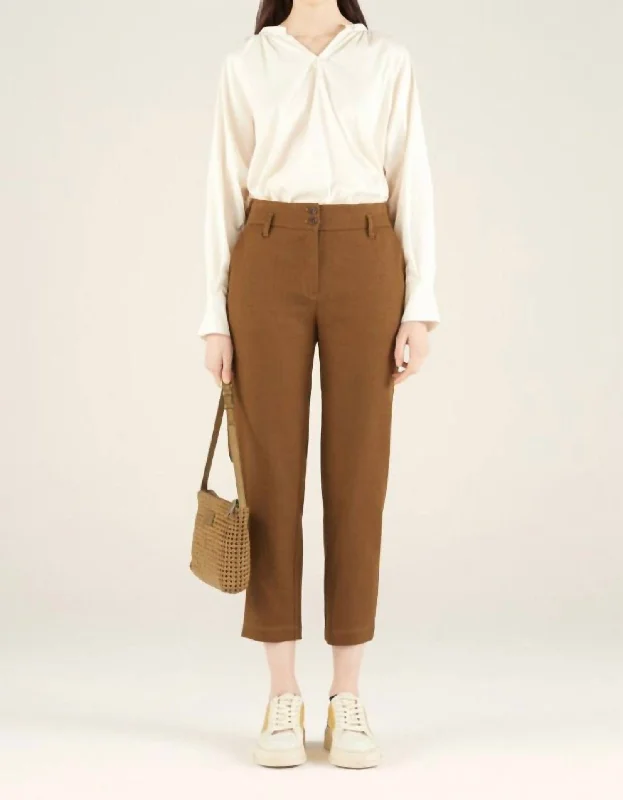 Denim tight trousers for women with skinny fit and timeless blue wash -Straight Trousers In Bronze