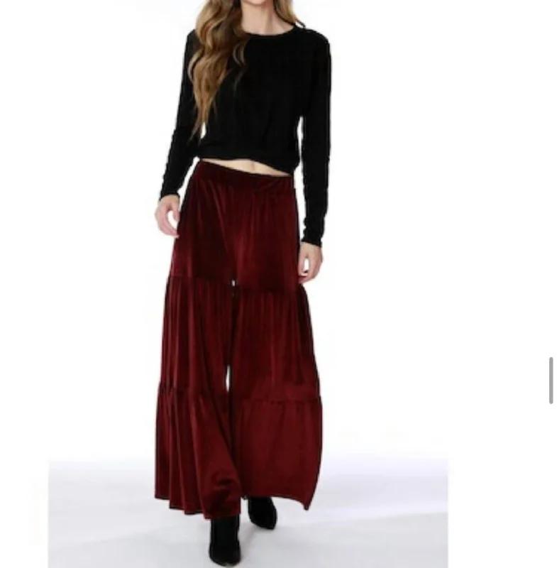 Tight trousers for women with cropped style and chic, modern finish -Wide Leg Shirred Pant Velvet In Wine