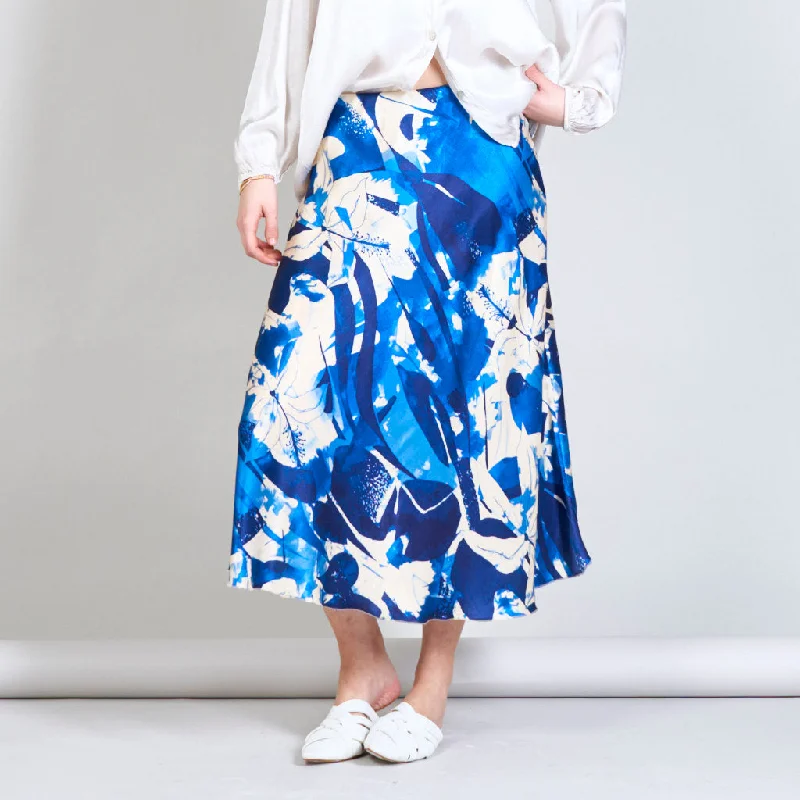 Blue Dresses for Classic -Midi Skirt with flower print wholesale