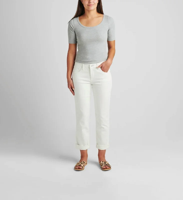 Light denim tight trousers for women with casual fit and comfortable material -Carter Girlfriend Mid Rise Jean In White