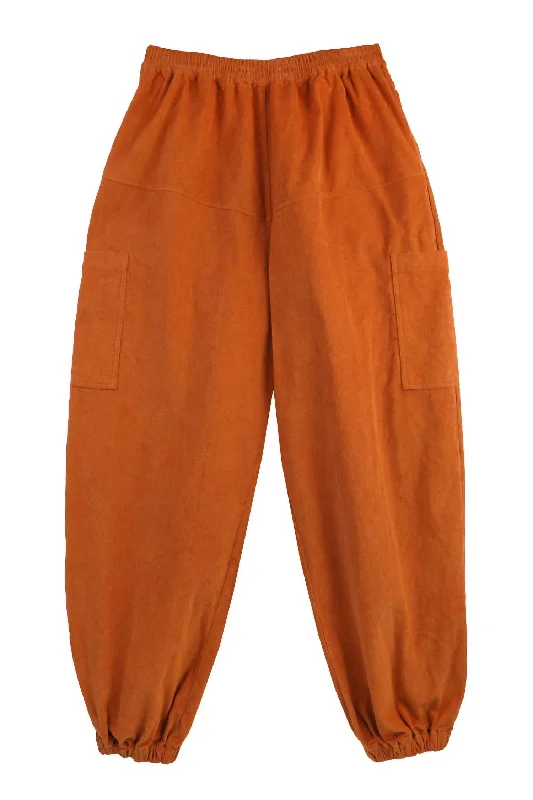 Tight trousers for women with side slits and ankle-length design for chic style -Women's Everett Trouser In Ochre