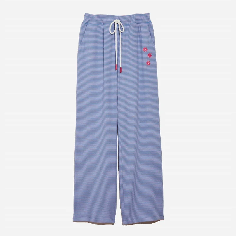 Comfortable tight trousers for women with soft cotton fabric and stretch -Happy Stripe Sweatpant In Glacier Blue