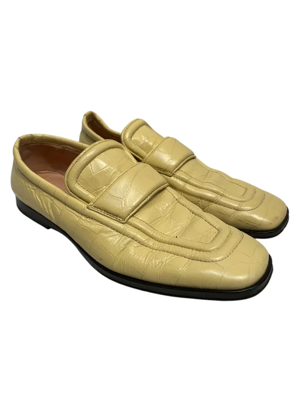 Designer loafers for men with smooth leather and stylish buckle accents-BOTTEGA VENETA/Loafers/EU 37.5/Animal Pattern/YEL/Bottega alligator laofer yello