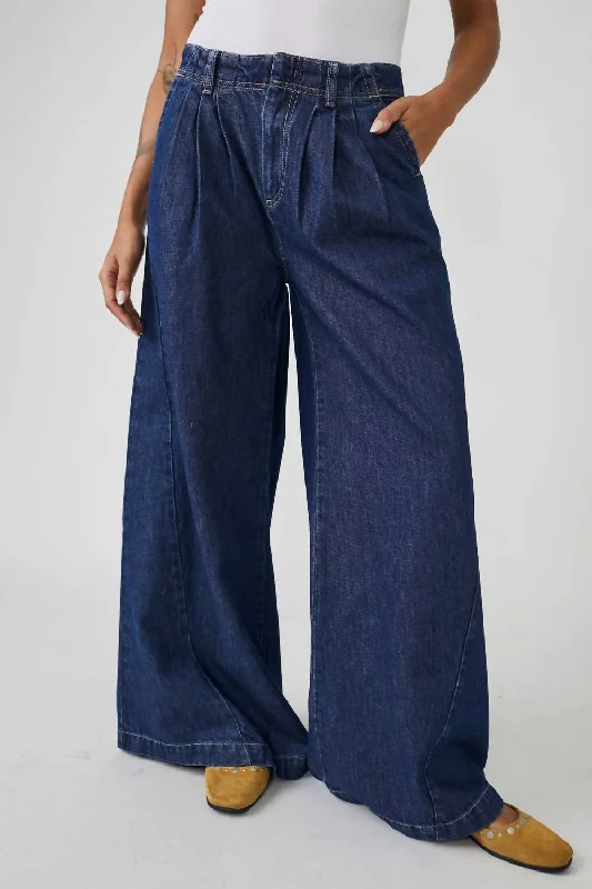 Boho-inspired tight trousers for women with earthy tones and relaxed fit -Equinox Denim Trouser In Ritual Blue