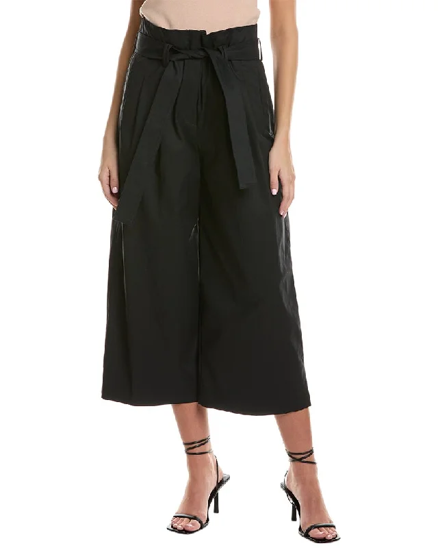 Form-fitting tight trousers for women with slimming effect and flattering cut -3.1 Phillip Lim Paperbag Crop Trouser