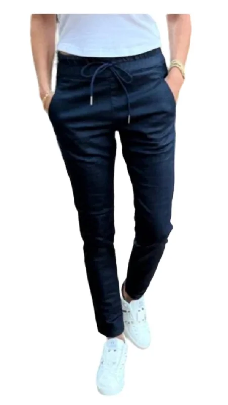 High-waisted tight trousers for women with flare leg and retro aesthetic -Shely Pant In Navy