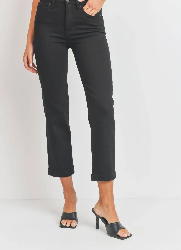 Wool blend tight trousers for women with soft, breathable fabric for year-round wear -Women's Classic Relaxed Straight Jeans In Black