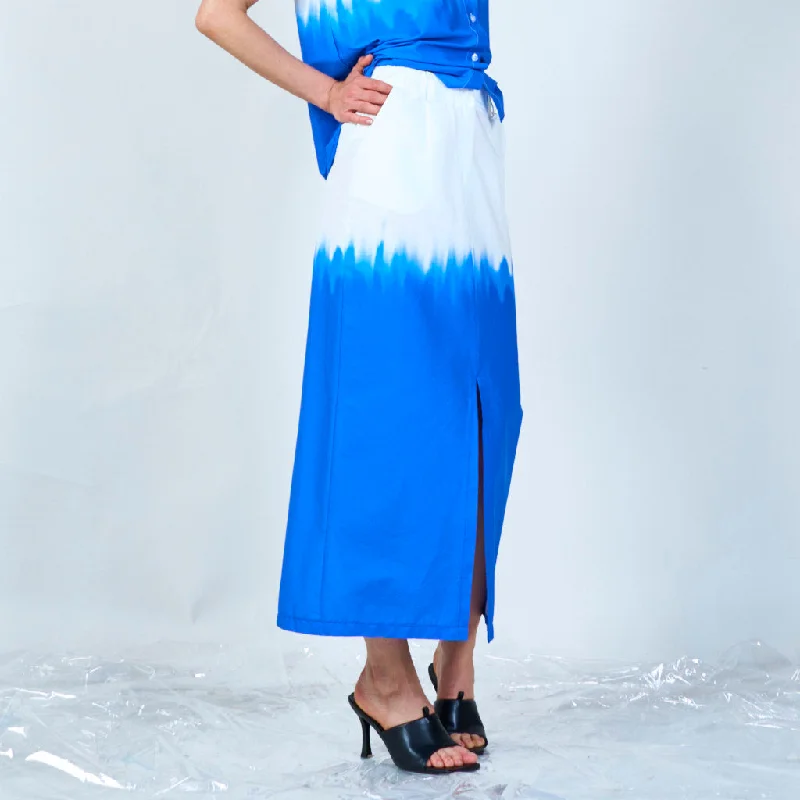 Retro Dresses for Throwback -Stylish dip-dyed midi skirt wholesale