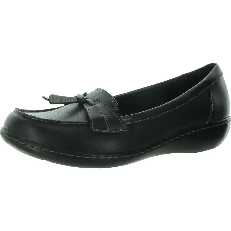 Stylish loafers for women with patent leather finish for shiny, elegant look-Clarks Ashland Bubble Women's Leather Tasseled Slip On Casual Loafers