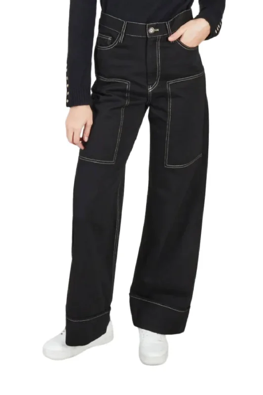 Stylish tight trousers for women with high-waisted fit for flattering look -Velde Jeans In Black