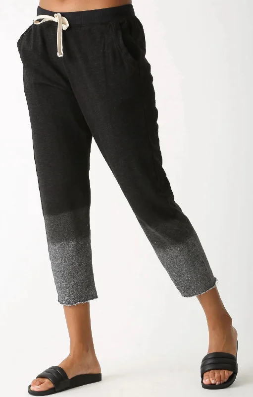 Form-fitting tight trousers for women with slimming effect and flattering cut -Reggie Pant In Dusk (Onyx / Heather Grey)